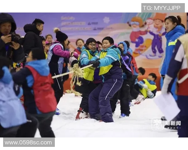 冰雪与篮球磕碰!2025年浙江省全民健身冰雪运动季(杭州站)启幕 冰雪与篮球磕碰!2025年浙江省全民健身冰雪运动季(杭州站)启幕